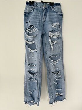 Light Blue Distressed Women’s Jeans